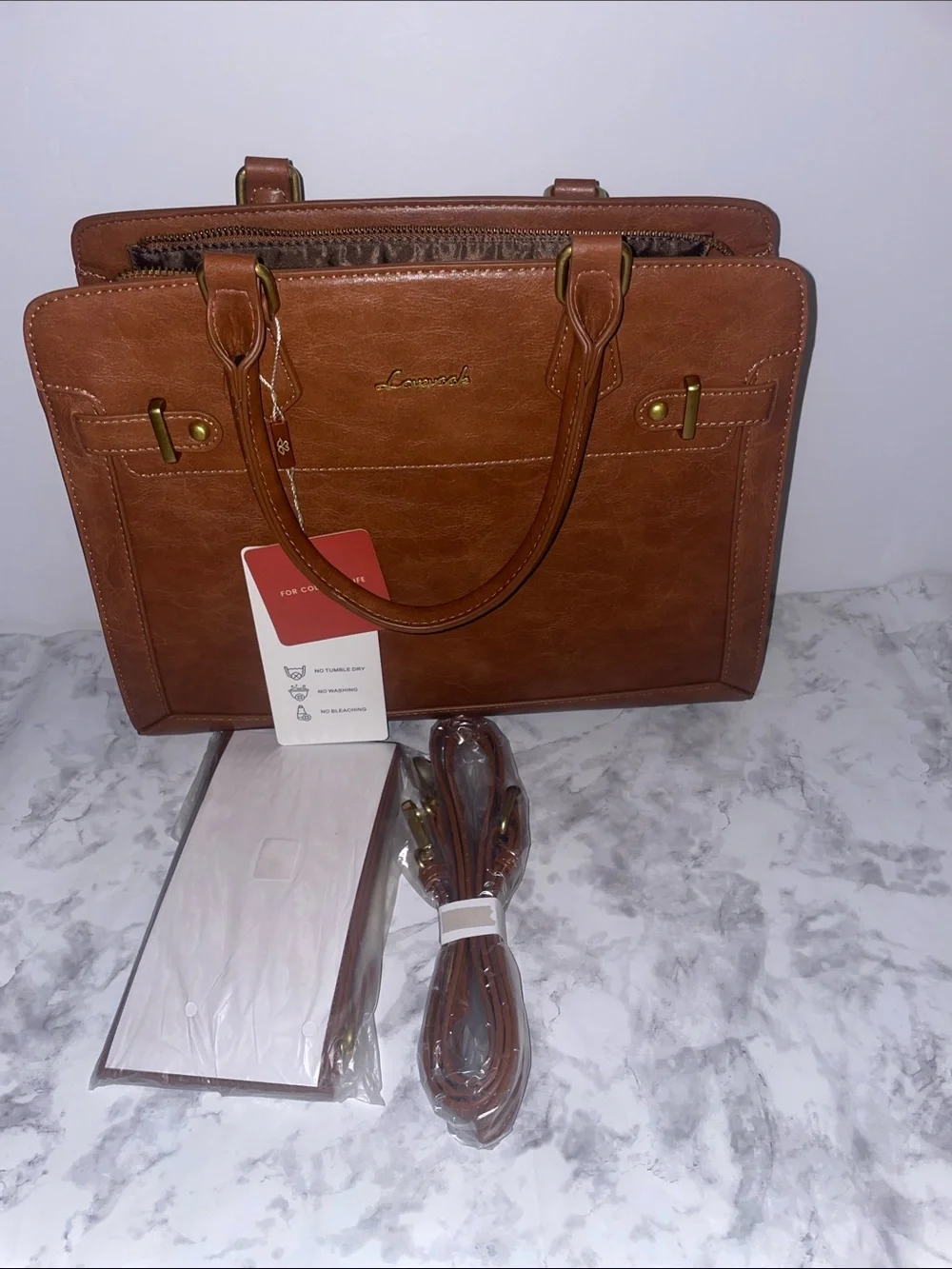 N/A tan satchel